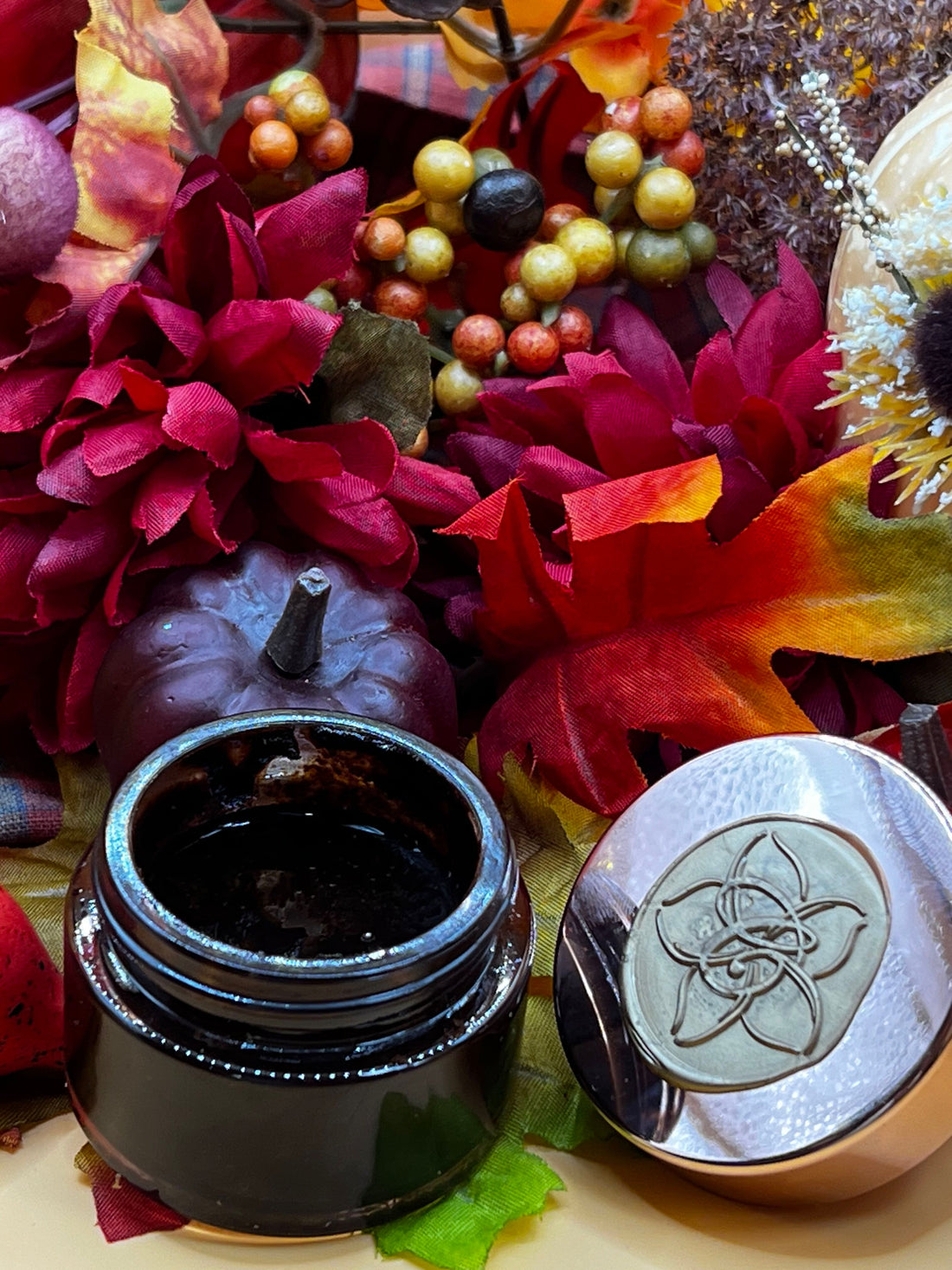 Friday Feature: Facial Coffee Scrub – Reveal Your Radiance with Wake up and Glow Facial Scrub